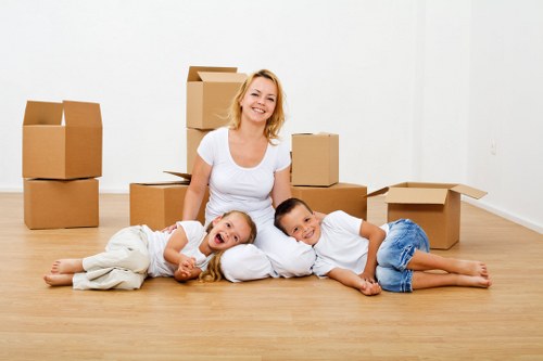 Governing law and final terms for Richmond Storage